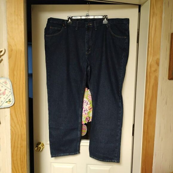 New Wrangler Dark Blue Regular Fit Jeans Size Men's 48/30 - Picture 1 of 2